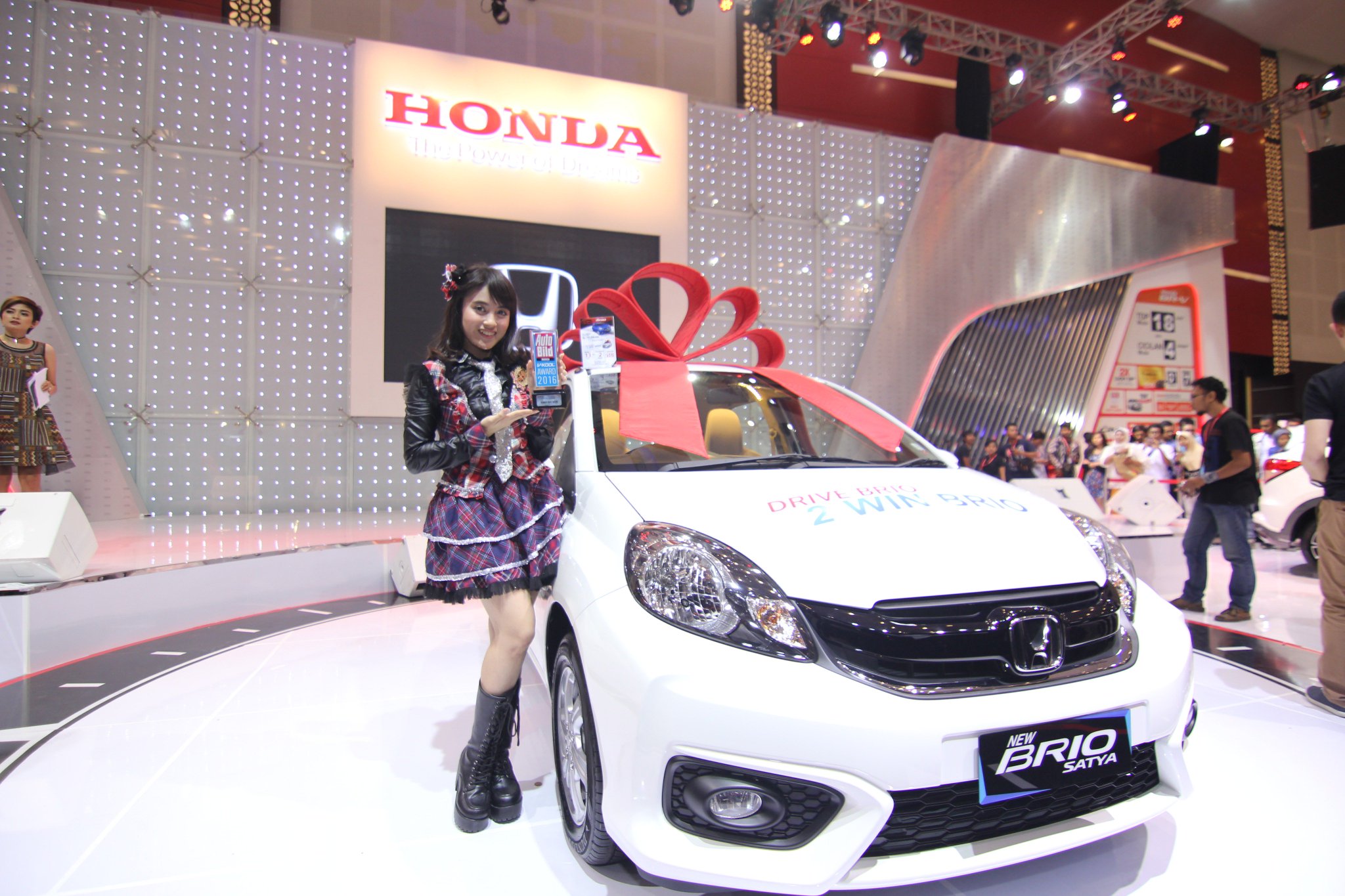 Penjualan New Honda Brio Satya Melejit KASKUS