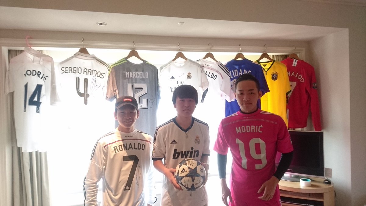 riiio73311's tweet photo. @realmadrid @realmadridjapan #RMFans #yokohama #japan #HalaMadrid #yrph #cwc2016 #MatchDay https://t.co/4pw8U9JIcc