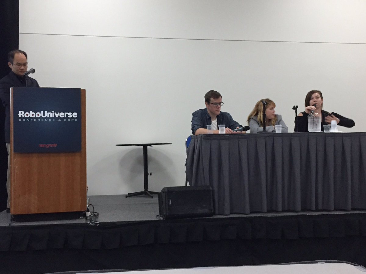 robomakery's tweet image. VC panel with @adamhkell with @CometLabs, @littlelea717 with @QualcommVenture, @katepmcandrew with @BoltVC #RoboUniverse #SanDiegoRobotics