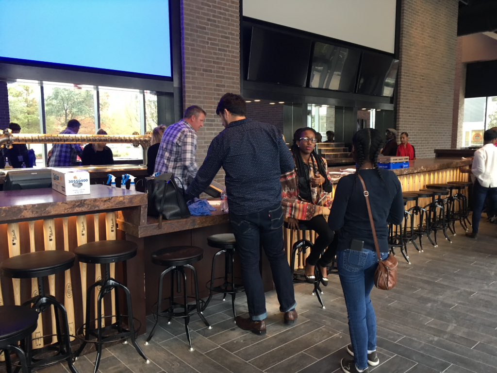 Craig New pictures of Craig Biggio's twolevel sports bar at the soon