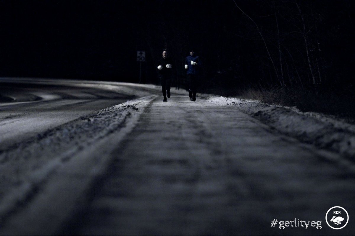 RCRCrew's tweet photo. You don't want to miss this. 12/21/16. #yeg runners, let's light up the longest, darkest night! #getlityeg #rcrcrew #runyeg https://t.co/NosiTkZWgf