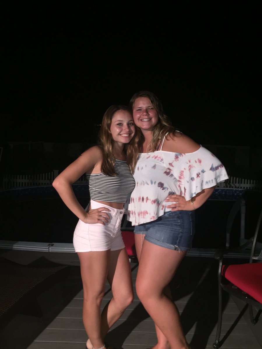 happy birthday my tay!!! love and miss your smiling face💛💛💛see ya soon