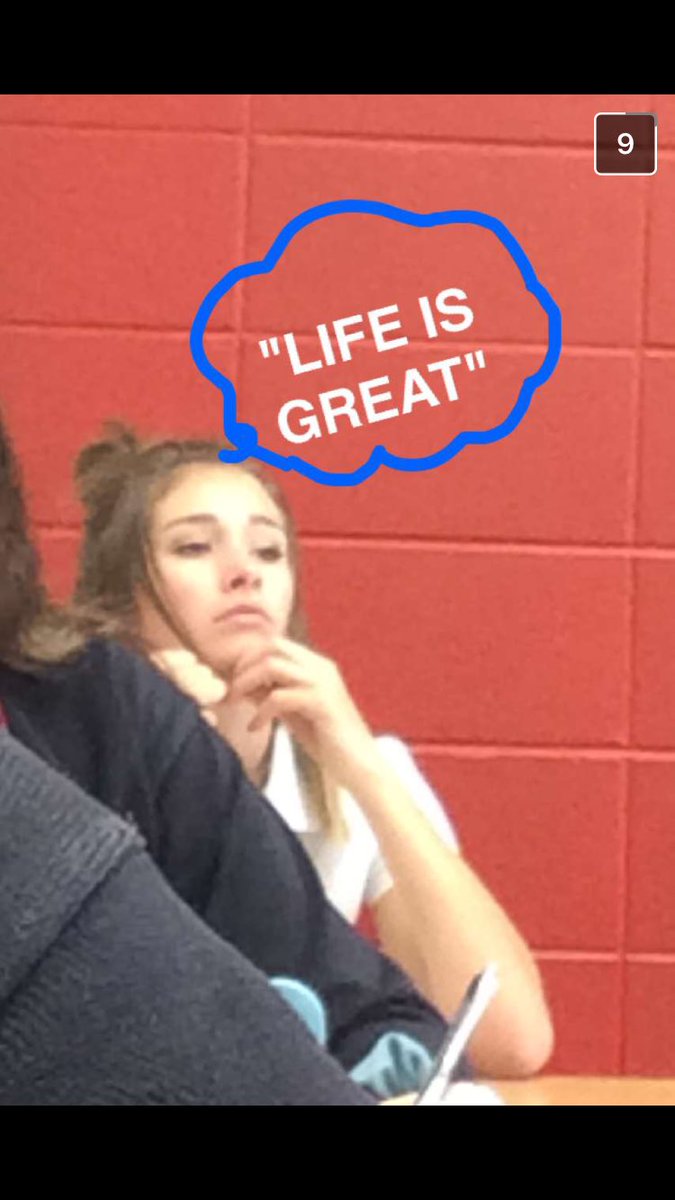 elizabethrouill's tweet photo. Me at school https://t.co/BmTZt4vqiz