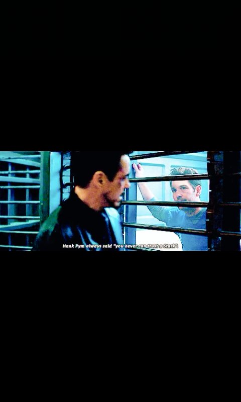 marvelunatics's tweet photo. -       Scott &amp; Tony   👊
#CaptainAmericaCivilWar #TonyStark #ScottLang #Heroes #Ironman #Antman #RobertDowneyjr #PaulRudd #Marvel #Quotes https://t.co/vUpjiN3zkV