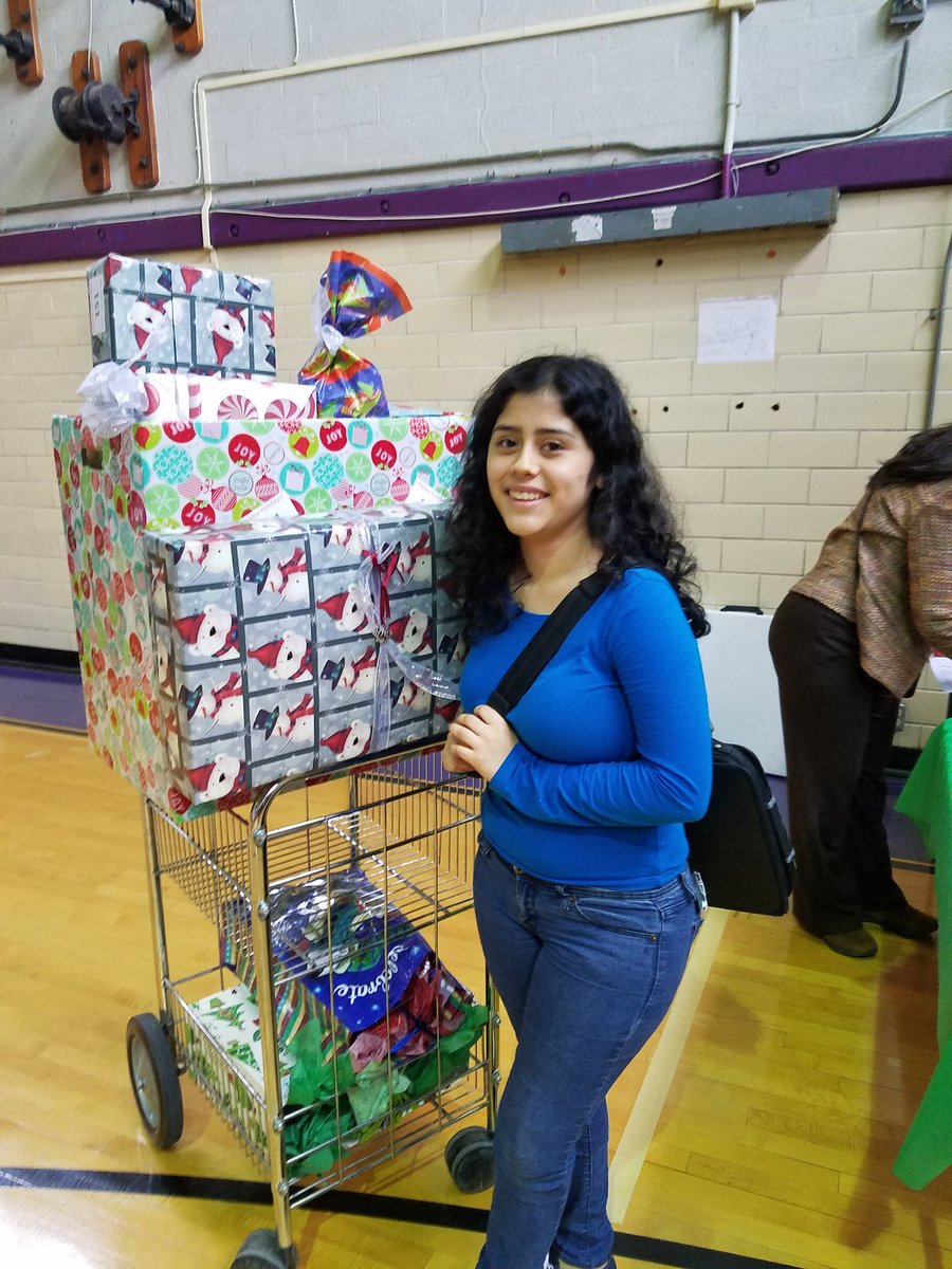 MrsAhuja's tweet photo. What a beautiful day at Northside!! Our students are so blessed with all the support from community, admin and teachers!! #Angelsof love! https://t.co/xNns1pa4nY