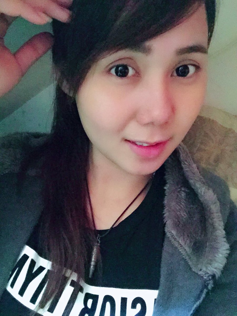 Hello guys ,,,, udah lama bget nggak absen !!!!i'm comeback