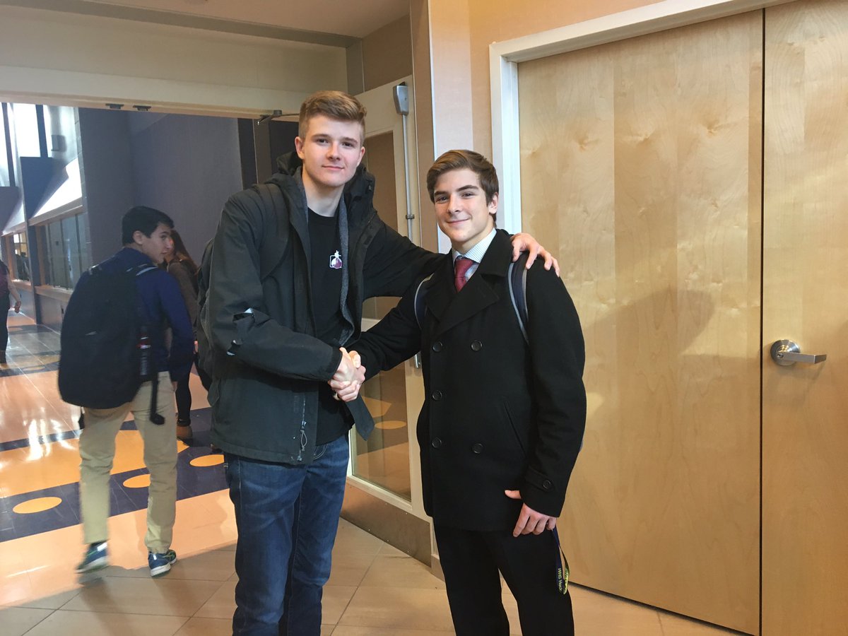 The Windham hockey team is proud to announce their support of candidate <a href="/LukeforAmerica/">Luke Leonard🇺🇸</a>