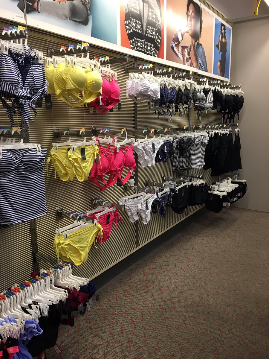 1214 has your bikini for Christmas vacation! #sunandfun @Handsomejay1214