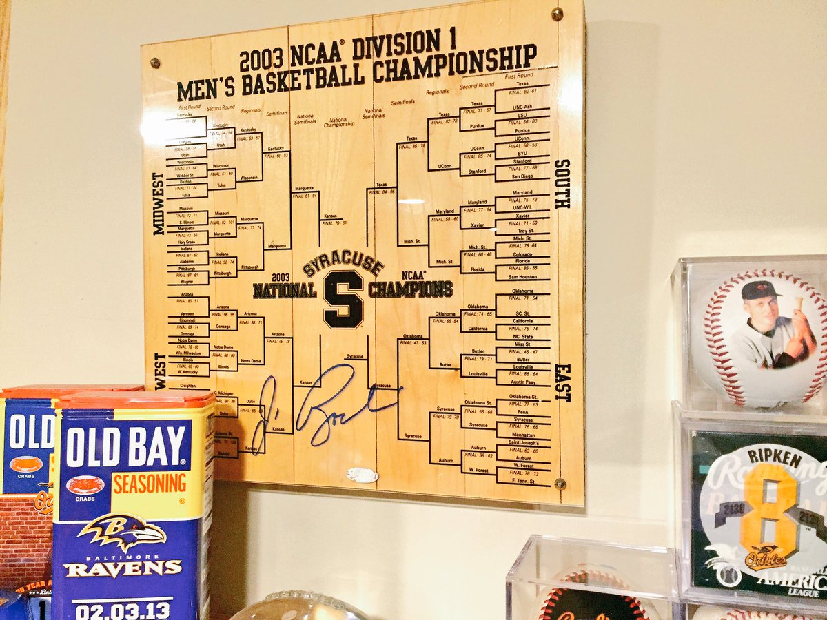 WorkingOrange's tweet image. Been working on my basement for a couple months. Here are a few @Cuse items proudly displayed. Donations to the collection always welcome 😜