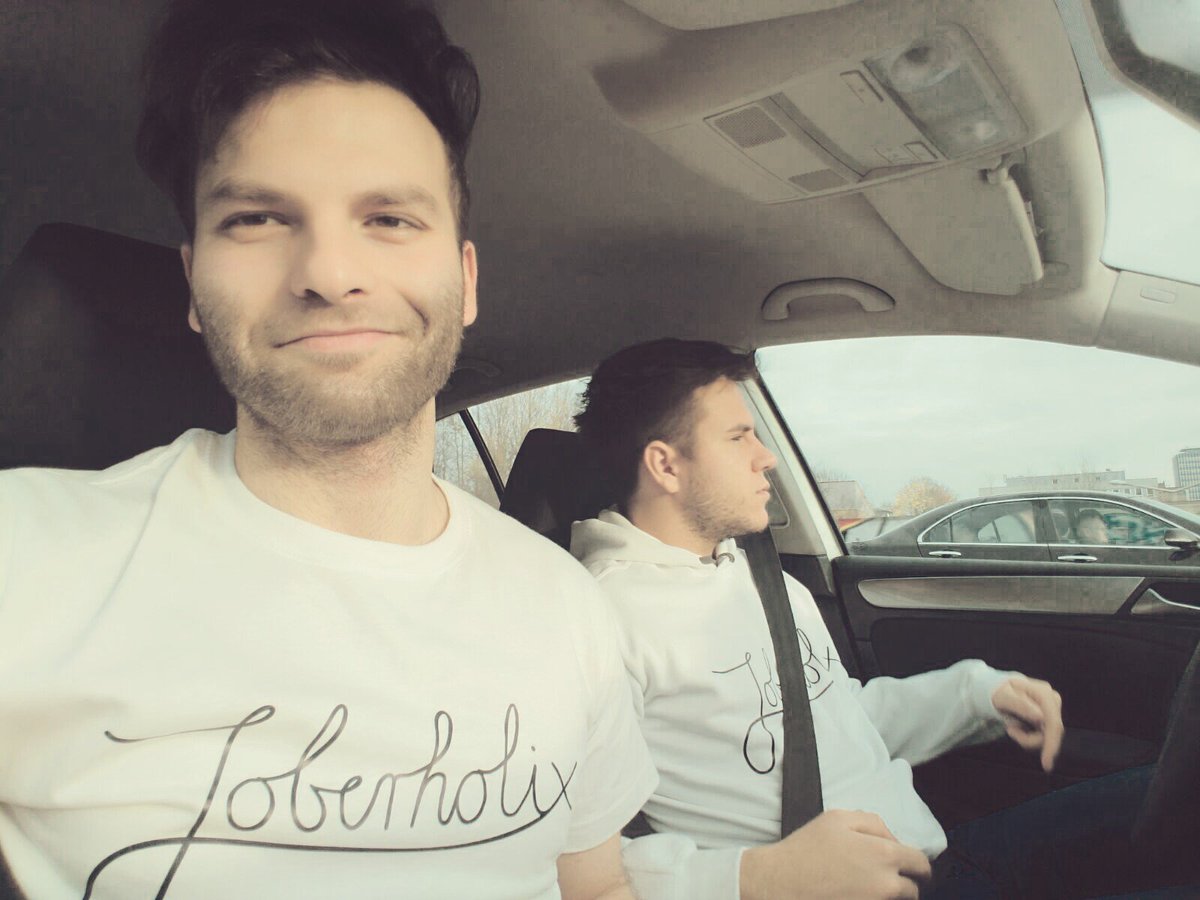 #jobeholix Kiel Team on the road. #JBHamburg #JBlübeck