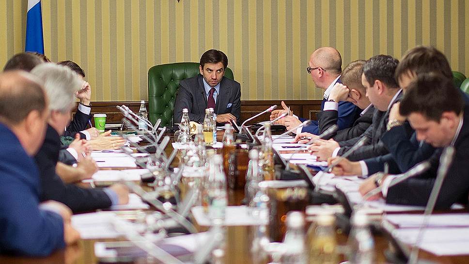 депутаты в думе приколы. депутаты дебилы. правительство армении что делает. как правительство думает. чиновники смеются.