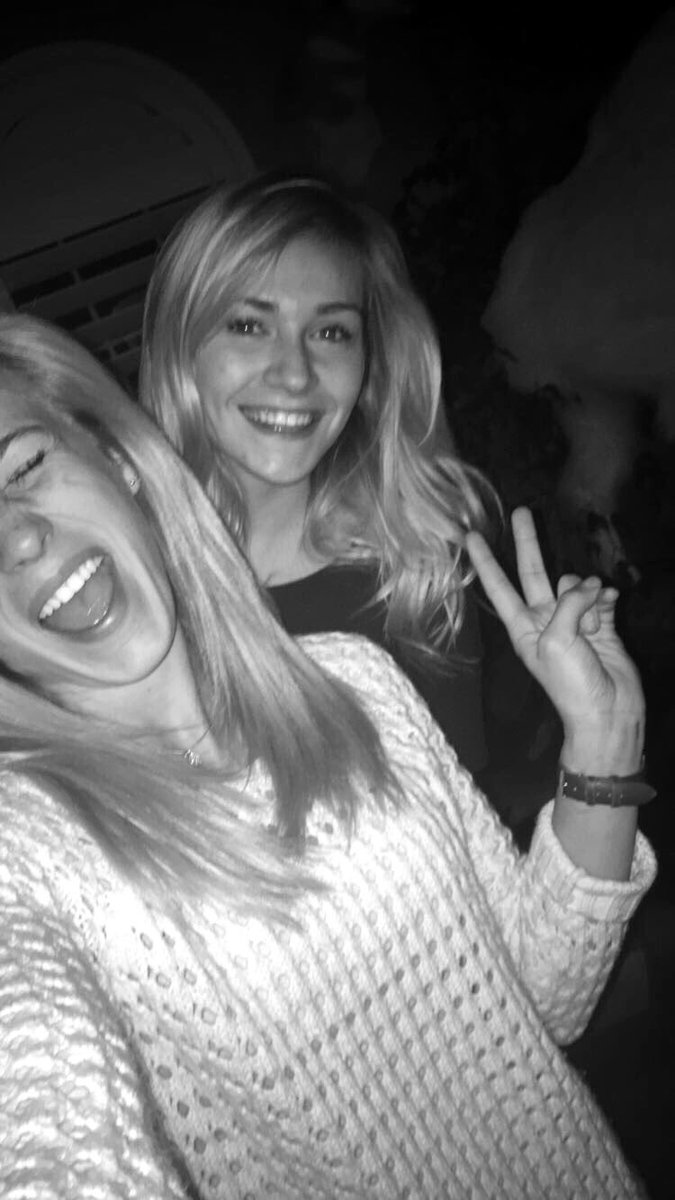 KennedyPeck's tweet photo. Train track free✌🏽️🚂🙈 https://t.co/FHGGIj4d2q