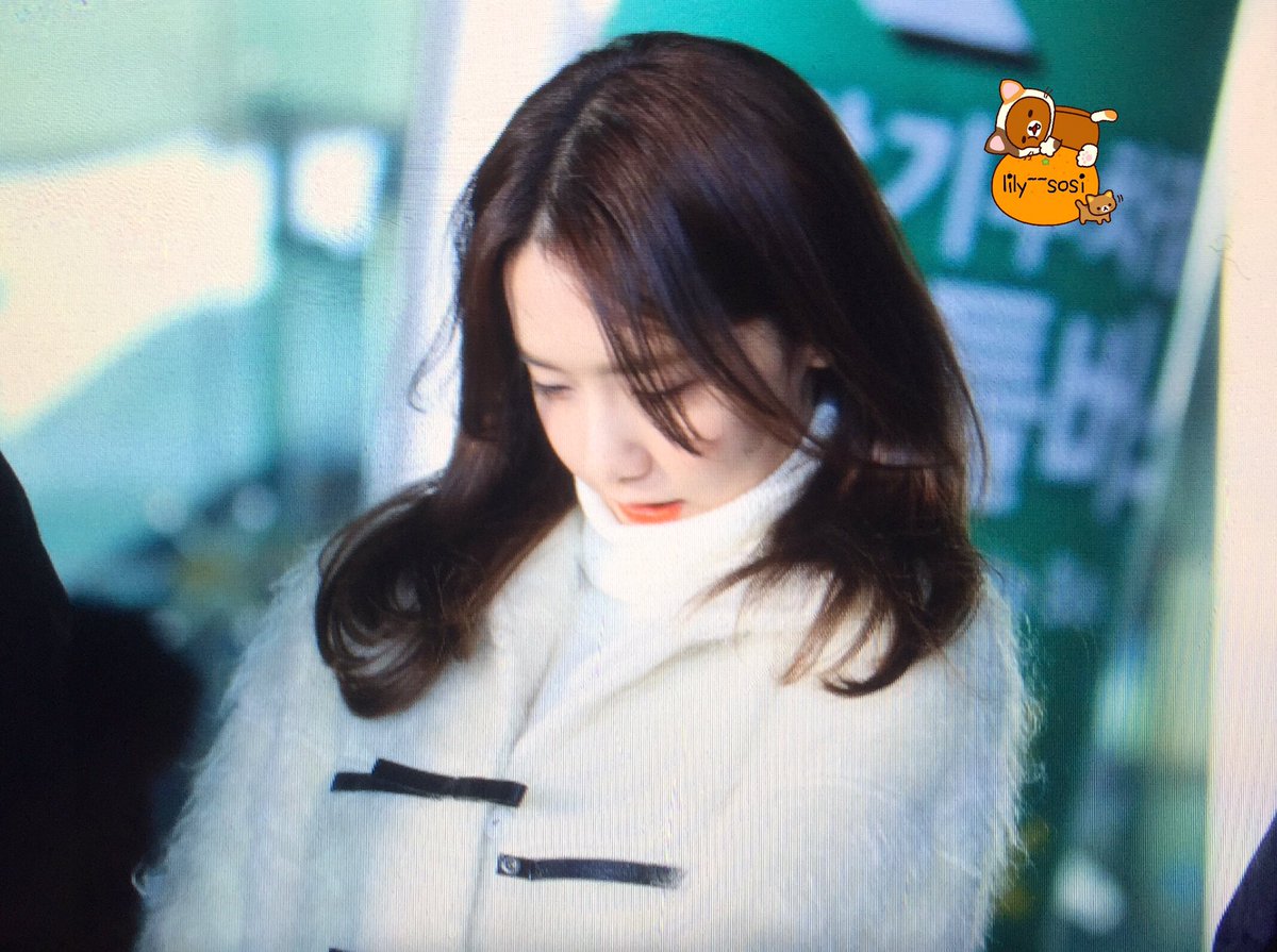 [PIC][15-12-2016]YoonA trở về Hàn Quốc vào sáng nay CzsEtL1UcAA1WXL
