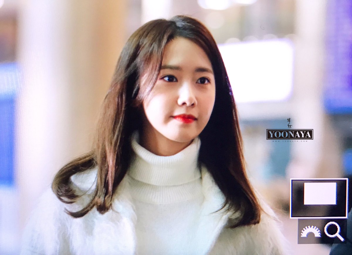 [PIC][15-12-2016]YoonA trở về Hàn Quốc vào sáng nay CzsFSndUUAAKciE