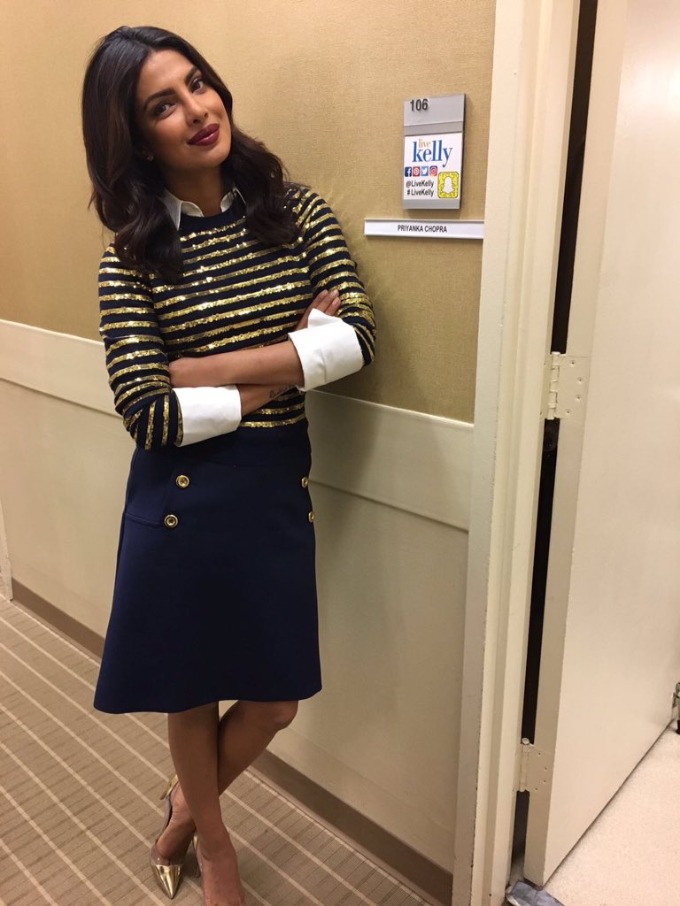 TruptiNare's tweet image. #AlexParrish Deserves To Win! Lets Make It Happen! VOTE NOW! @priyankachopra for the WIN! #QueenPriForPCA