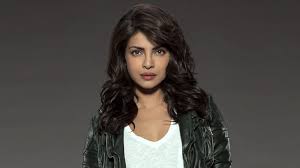 ShettySam1s's tweet image. We can do it maniacs lets vote for @priyankachopra Make her win #QueenPriForPCA  goo.gl/18OF0g