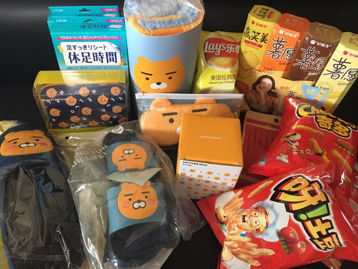 hyoni_0316_'s tweet photo. 미리크리스마스?ㅎㅎ
멀리서 보내주시다니 ㅠㅠ감���해요~^^😊 https://t.co/778qHaYvSZ