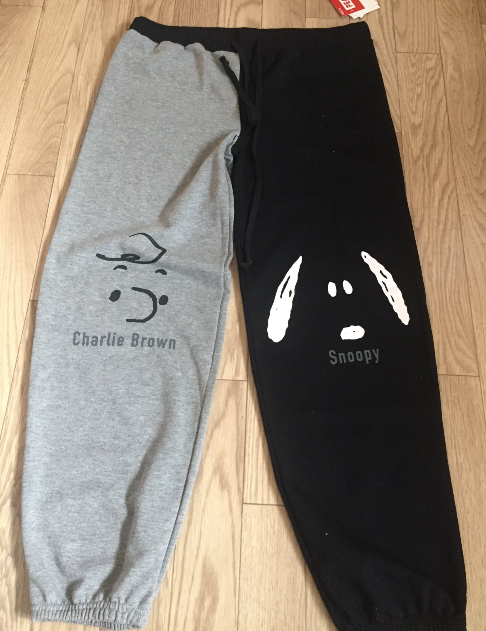 かな かってきちゃった スヌーピーのもこもこパジャマとスウェット パジャマ は1900円で スウェットは1500円 さすが安心価格のしまむらさん 今日はゴキゲンです しまむら しまパト しまむらパトロール スヌーピー T Co Xqaxvnikx9