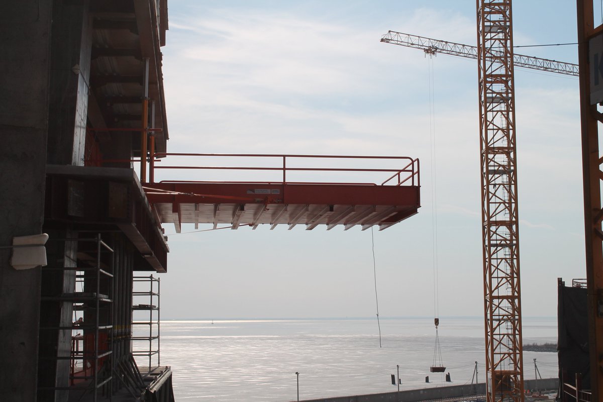 VIVATEC_Safety's tweet image. Our construction site of the year: #LakhtaCenter in #SaintPetersburg. #LoadingPlatform is the biggest and heaviest product we ever made!