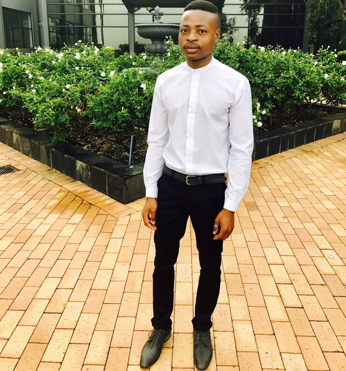 Lindile_Mbadu's tweet photo. I just wanna be successful๐ #ThisIsNotAThrowBack https://t.co/sgyveb4rRO