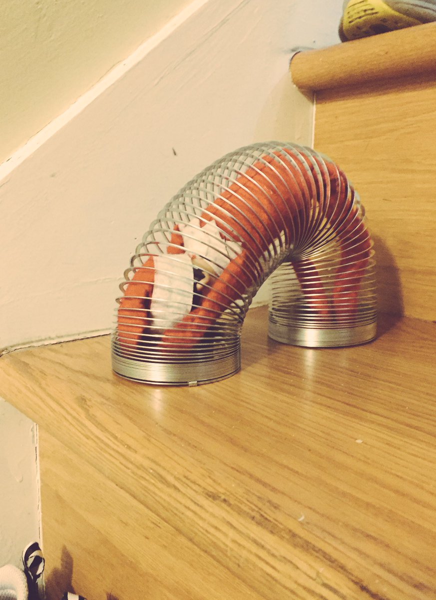 TrixieDoesXmas's tweet photo. Day 15: Everyone knows it's Slinky... @alextoys #10000Steps #ClassicElf #Trixie2016 https://t.co/gmR57PDn4b