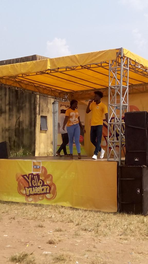 eazikitchen's tweet photo. @MTNNG_Yello Repping Delsu #MTNJAGABAN #Abraka https://t.co/0d6LkMuwuA