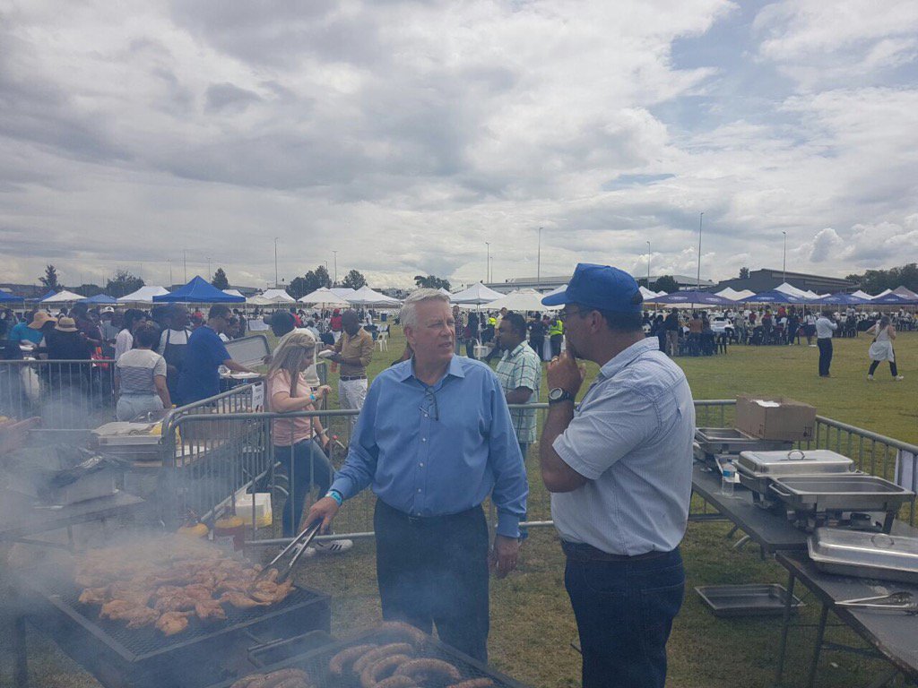 2016 was great for Ford! Thanks to all our amazing employees! #gofurther <a href="/FordSouthAfrica/">Ford South Africa</a>