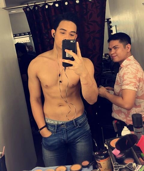 Diego Loyzaga 🪬. 