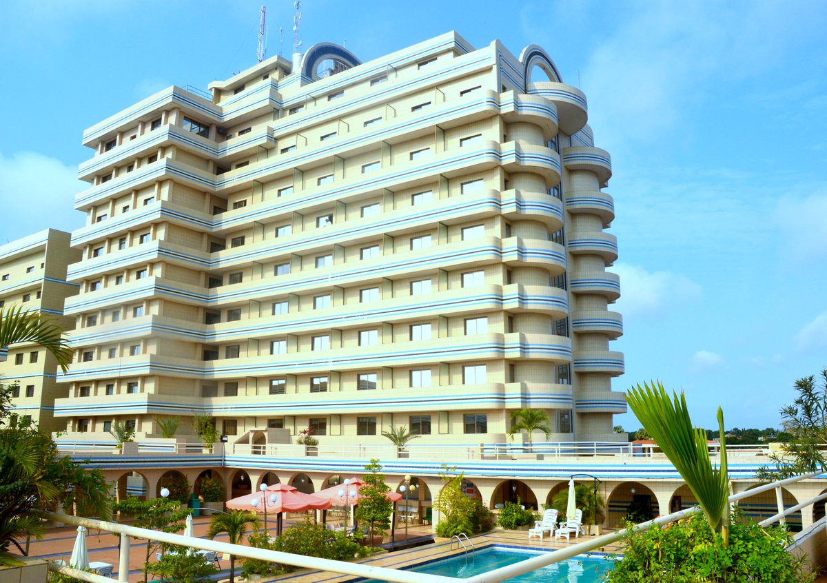 HotelEdaOba's tweet photo. Bonjour la communauté!
Restez connectés pour découvrir dans la journée les surprises que l'HOTEL EDA OBA vous réserve pour cette fin d'année https://t.co/dlXopIvIb4