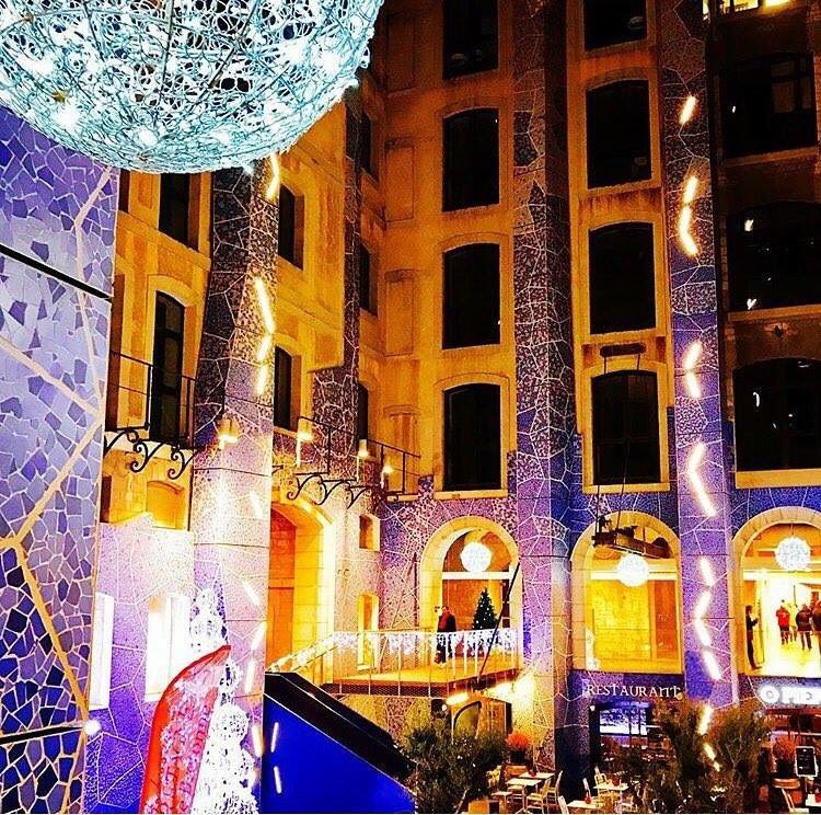 DocksVillage's tweet image. Ce soir NOCTURNE FESTIVE des boutiques des Docks !

S'amuser, danser, croiser le Père Noël, profiter, se détendre, aimer !!!

#Marseille