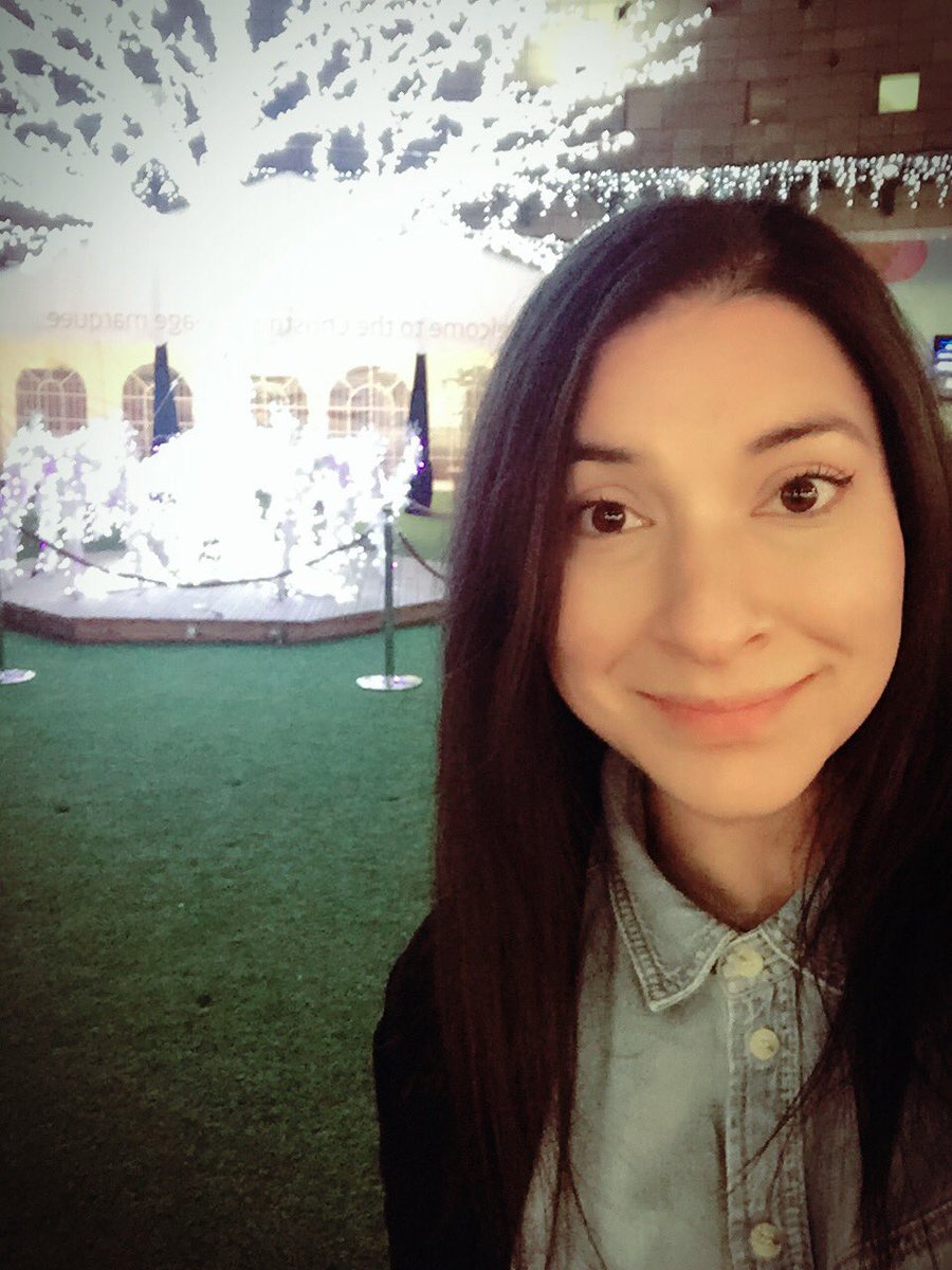 LouBou's tweet photo. Christmas selfie at intu Milton Keynes (those lit up reindeer and tree are dazzlingly bright!) 🙈🎄😄
#lovemk #selfietime #intuMKBlogger https://t.co/Zn1RMXkZp0