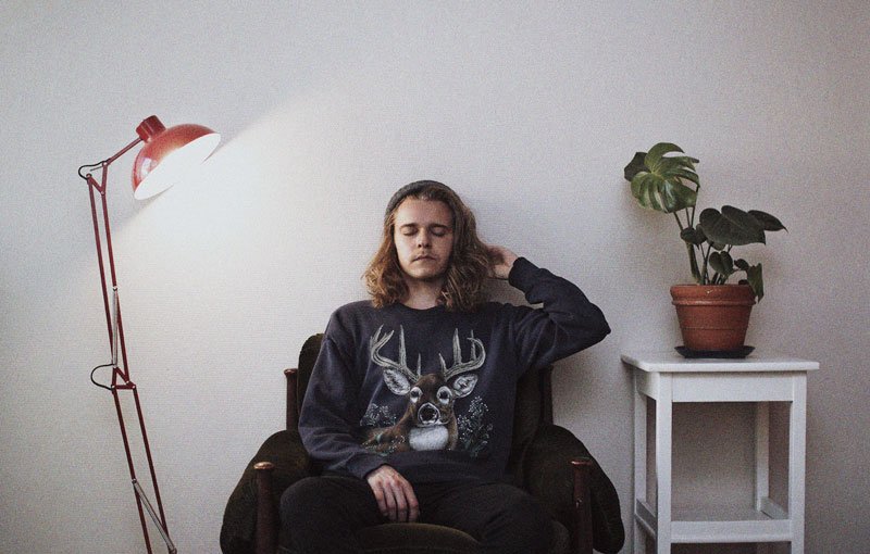 Heute präsentieren wir euch @jaakkoaukusti und seine neue Single „Moon Tower“ vom kommenden Debütalbum „Mountain“:

noisiv.de/jaakko-aukusti…