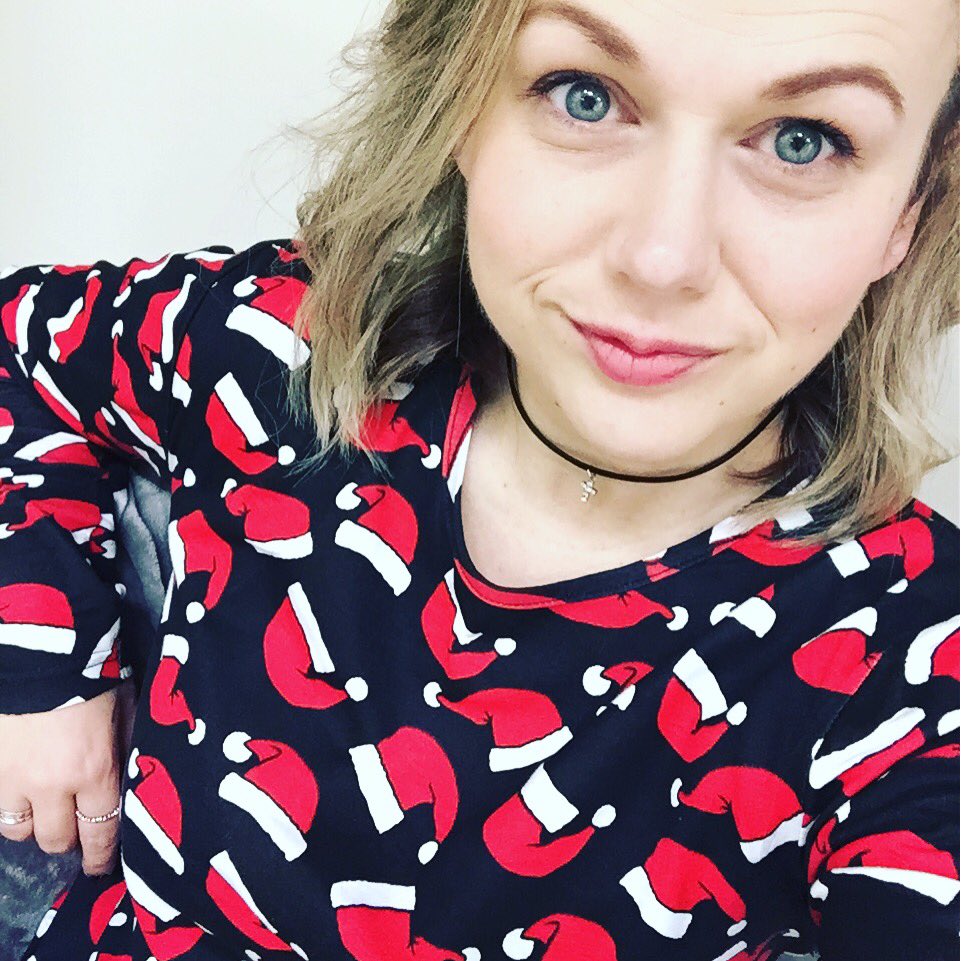 Christmas is coming #tackysantadressinfullforce