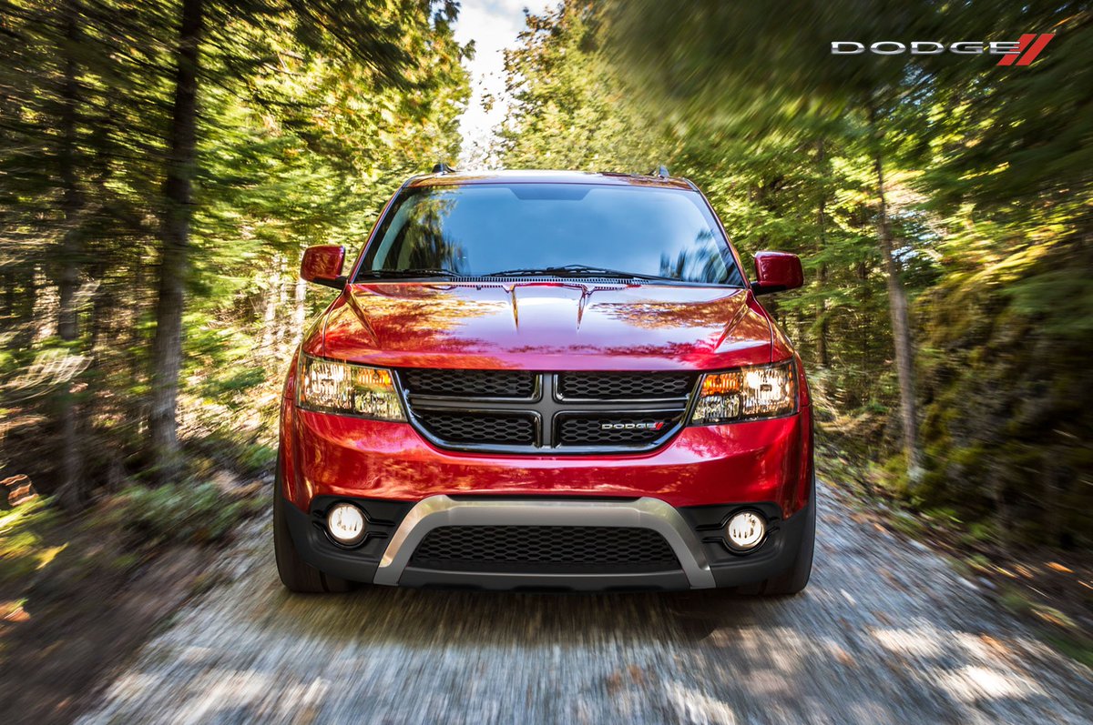 dodge_sa's tweet photo. The holidays don’t have to end. Keep going with your Dodge Journey.   
https://t.co/mBlfNbQNqk https://t.co/BglO9VY8vI