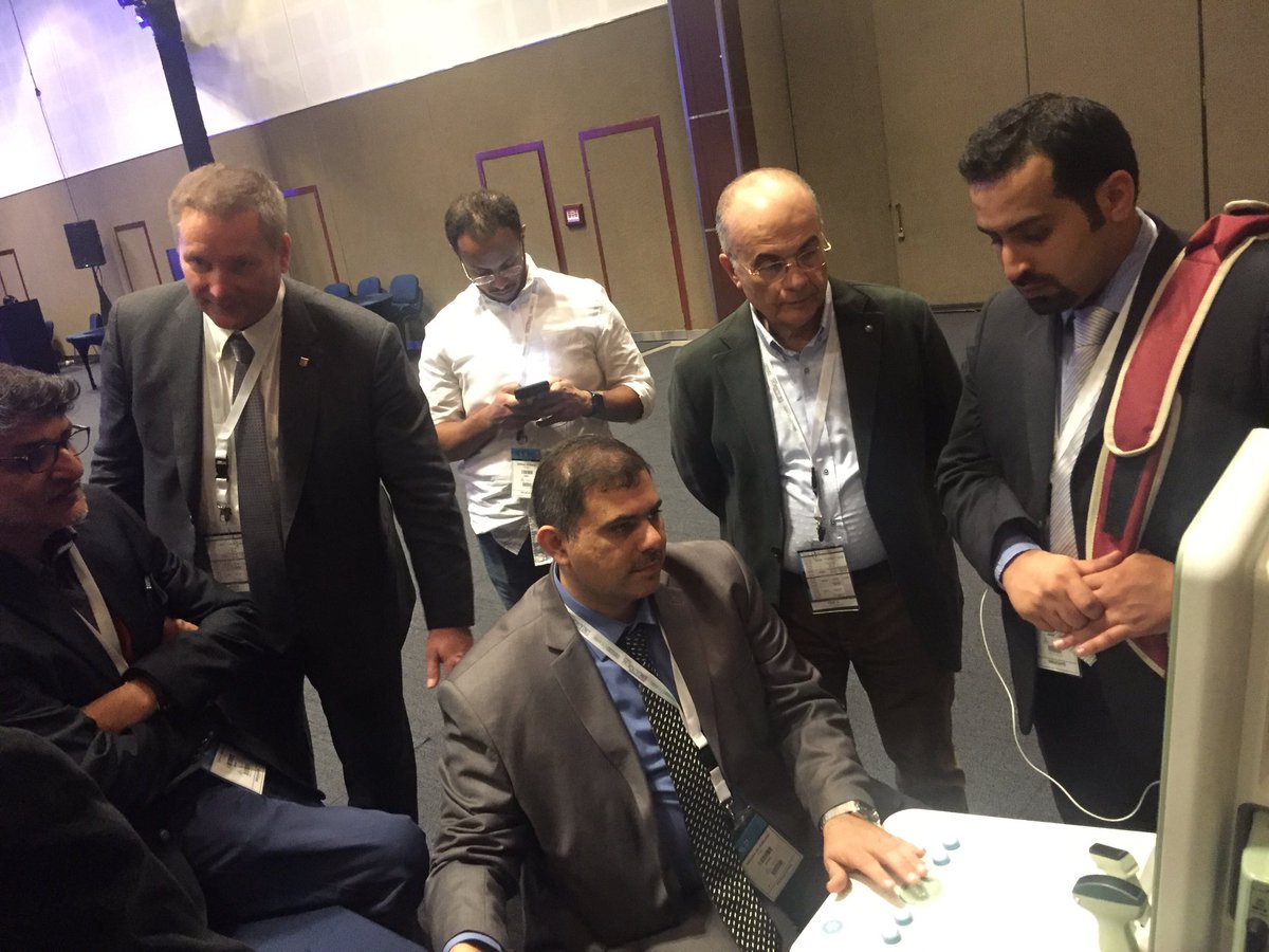 #EUSC2016 workshops with the experts! #Urologist
