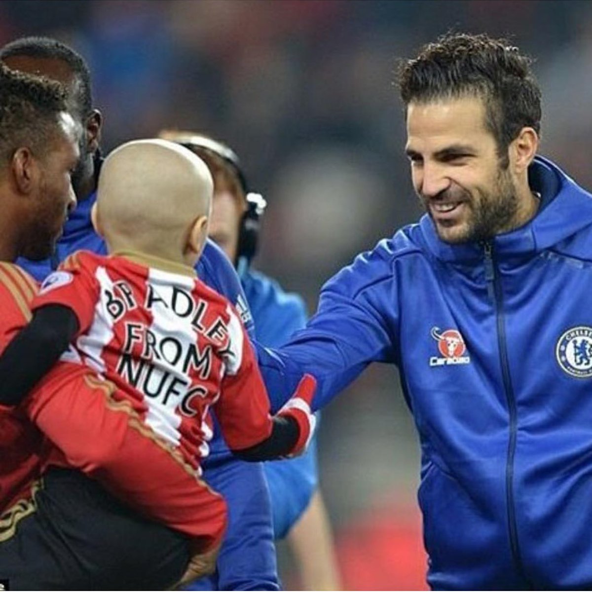 cesc4official's tweet photo. Nice to meet you Bradley ❤ https://t.co/qp6qjZhgRJ