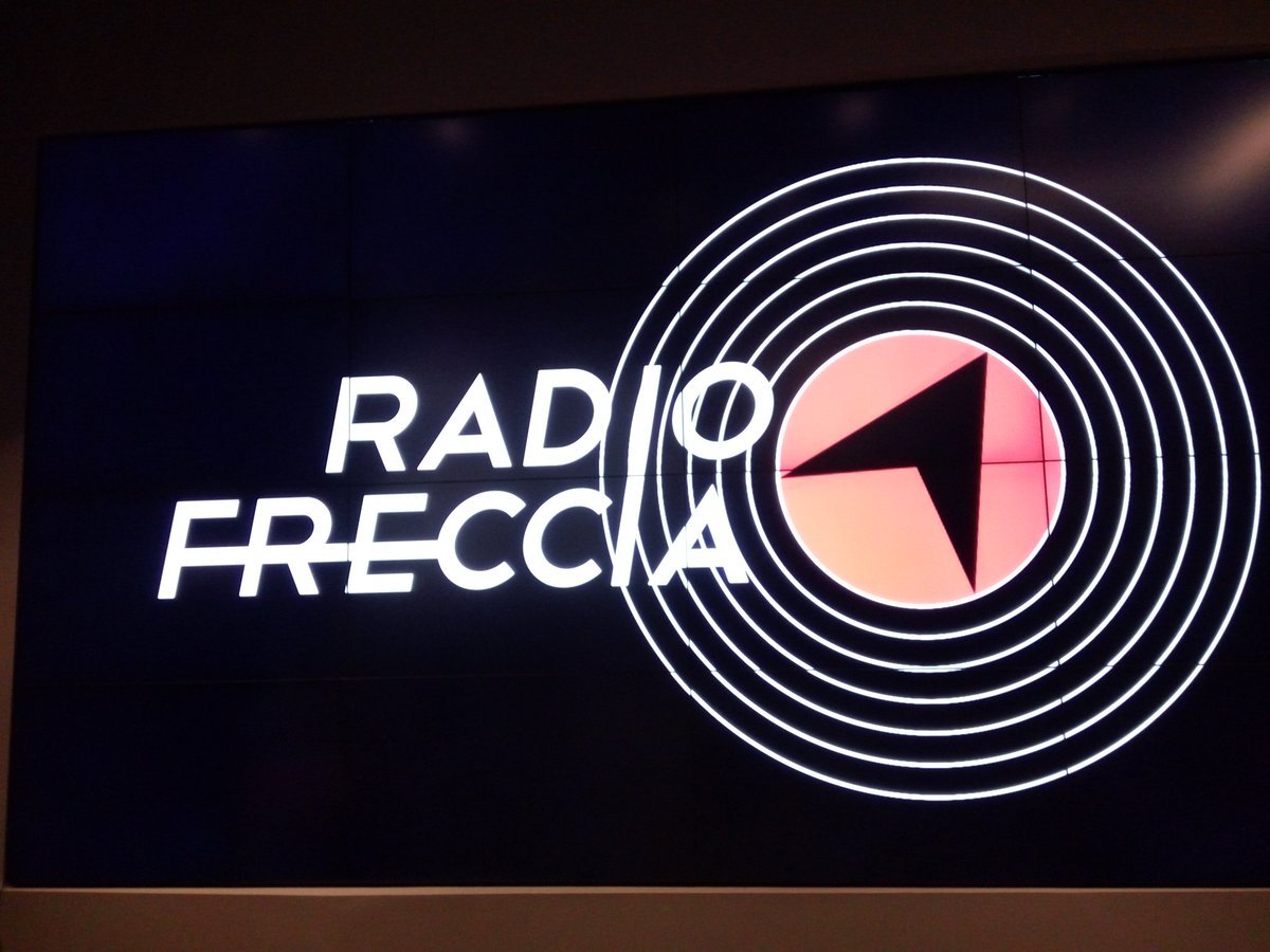 Musicphrenic's tweet photo. Presentazione stampa di @RadioFrecciaOf , nuovo canale radiofonico del gruppo @rtl1025 https://t.co/rz52BiTibW