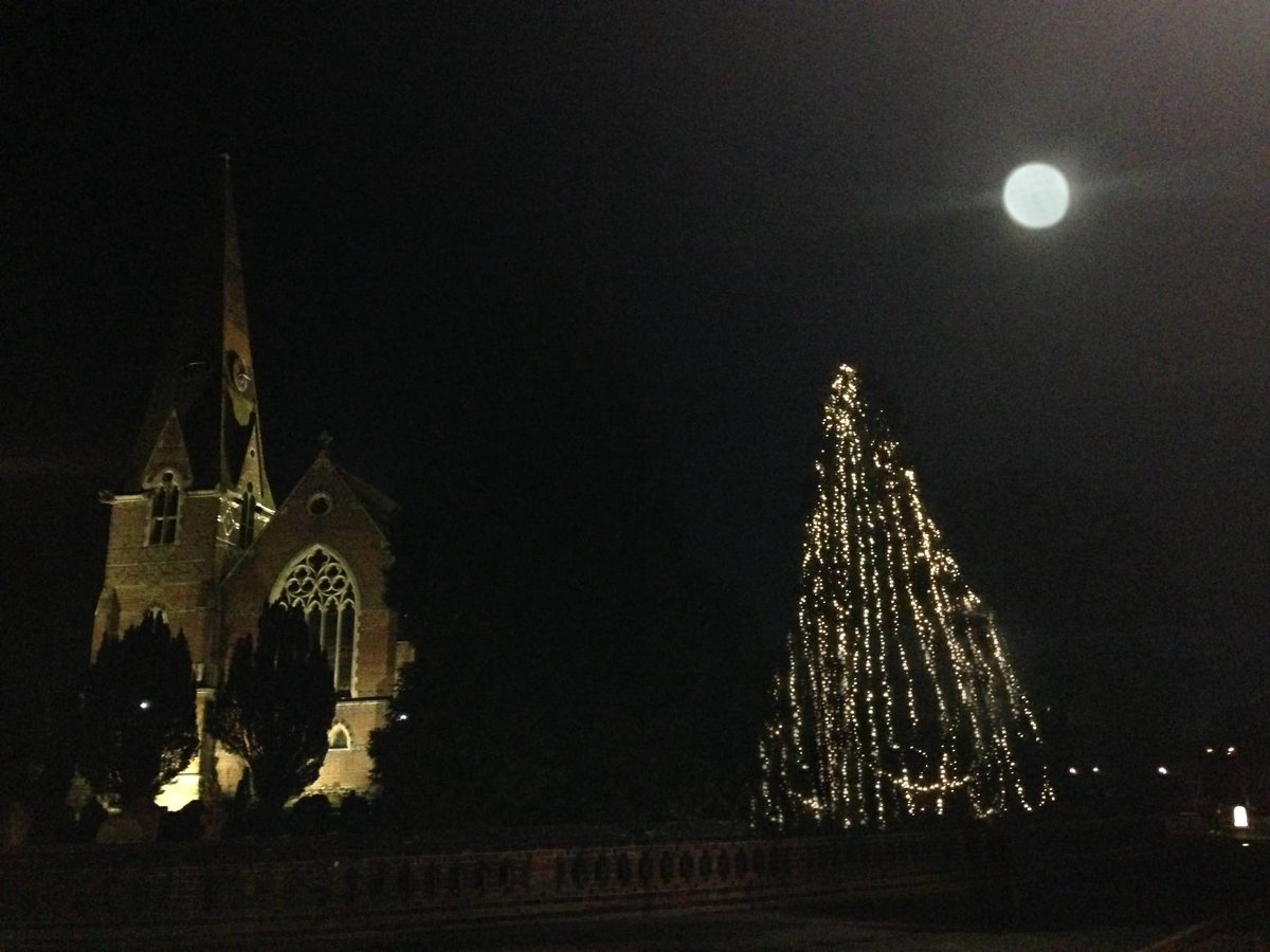 Burgess Hill's biggest Xmas tree looks fabulous this year especially with the super moon! Excellent carol service from Fr Kevin @ St John's!