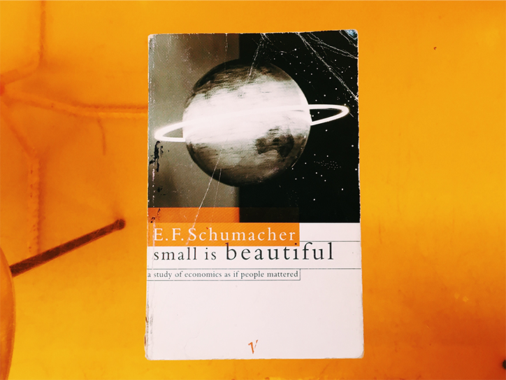 itsnicethat's tweet photo. Rohan @Silva talks about the books that have shaped his understanding of the world > https://t.co/11vihYjVND https://t.co/Wkz31d1ERF