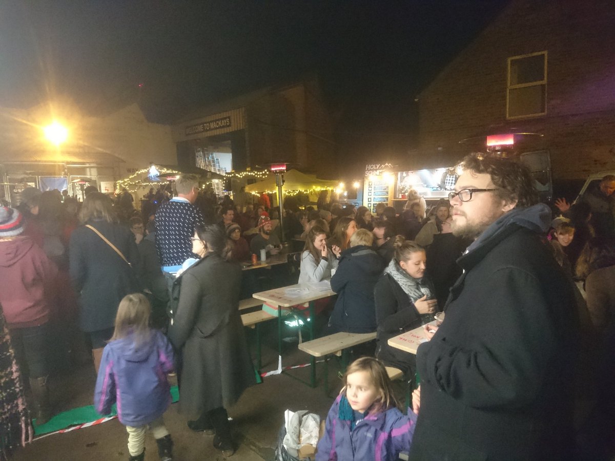 DickieMackay's tweet photo. Excited about the First Thursday Thirstyfest! Try saying that after you've had a few Glühweins :) @ThirstyCamb @thirstyfest https://t.co/I7N3TlgKXg