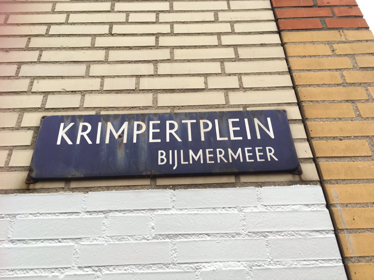 Ronilla's tweet image. Voor @Startup_Adam in gesprek met @PPOZO1 om te onderzoeken hoe de 30 scholen in ZuidOost kunnen worden betrokken bij #Coding4Amsterdam.