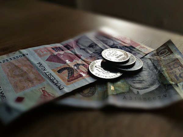 AdWords sustav licitacije?
Koje sve opcije možemo odabrati?
Odgovore na to u novom blog postu je dao <a href="/krreeeso/">Krešimir Repušić</a> escapestudio.hr/blog/google-ad…