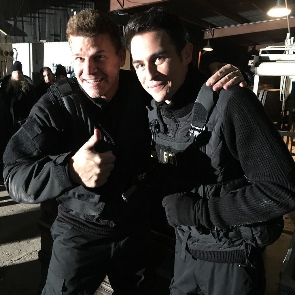 RobertRAltman's tweet photo. Last Shot on #bonesfamily #bones #bonesonfox #foreverbones https://t.co/Mh5QGMGSkg https://t.co/nESV1ndbvR