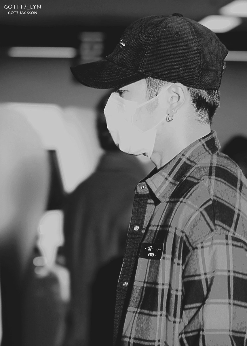 gottt7_lyn0116's tweet photo. 161210 GMP 김포공항✈PEK #JacksonWang #잭슨 #갓세븐 #GOT7 #王嘉爾 #jackson https://t.co/CQNOrat2uh