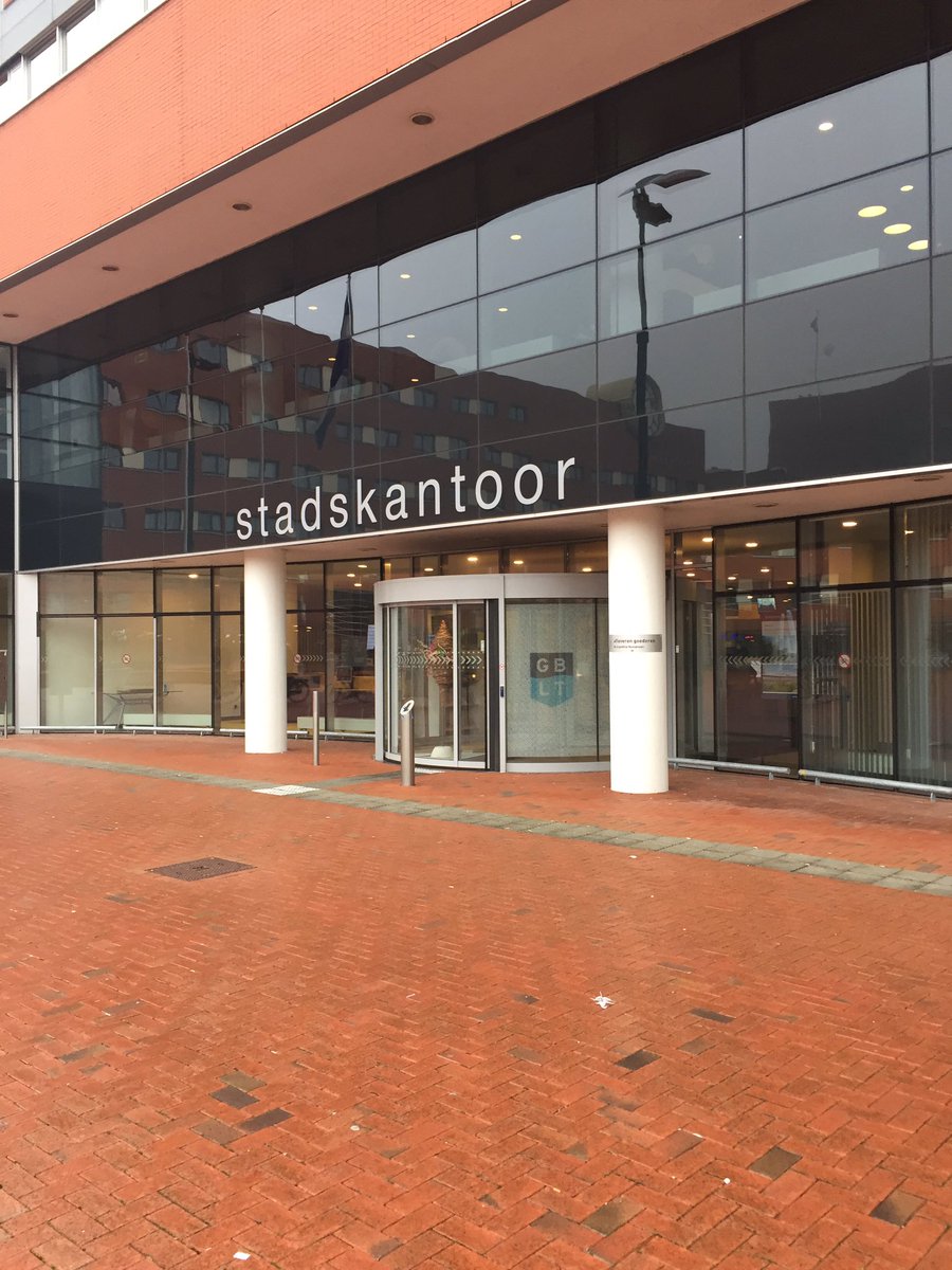 hetSaffier's tweet photo. Vandaag weer in gesprek met de gemeente Zwolle over onze nieuw te bouwen school #nieuwbouw https://t.co/M4MGhzakDy