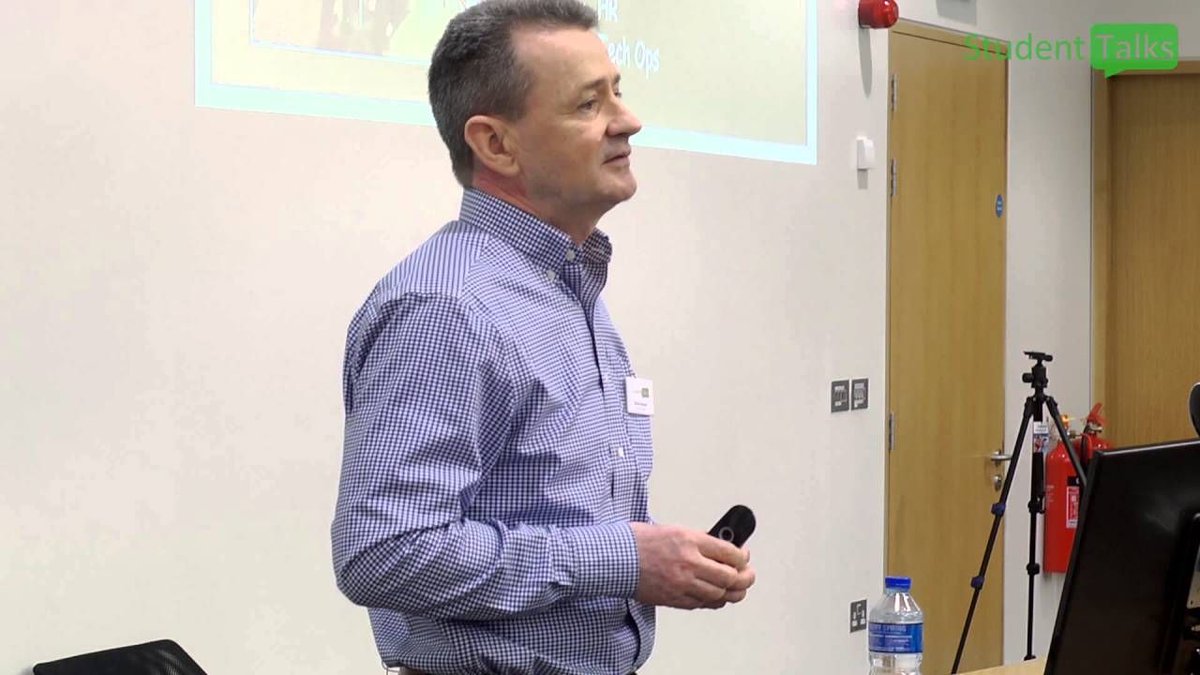 Student_Talks's tweet photo. The brilliant @Googlier talking all things @google at #StudentTalks16 (btw all these great vids by @slipjigmedia!) https://t.co/cpqhYeh0By https://t.co/BvWgtGMeU4