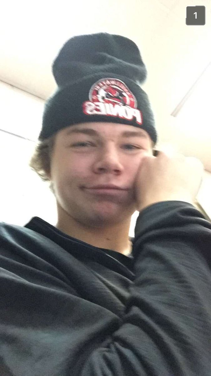 CodyBurger's tweet photo. Happy birthday to the homie party hard g 🎉🎉😈💦@maxrie88 https://t.co/02kJUSU1II