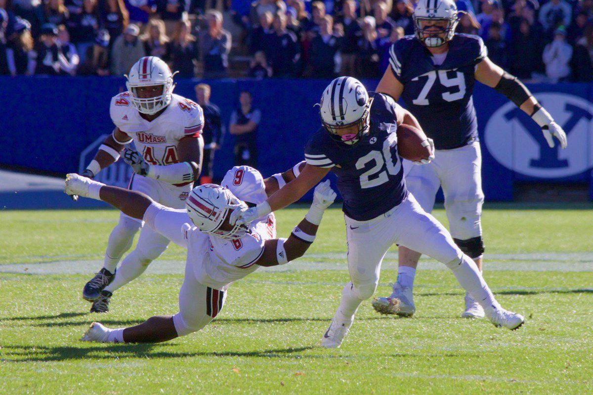 KSLdads's tweet photo. STIFF-OF-THE-WEEK:  170 lb BYU RB KJ Hall sends UMass' 220 lb safety Tedrick Lowery into the turf.  #bigpowerlittleguy #BYUSN https://t.co/ZUijHMA1HA