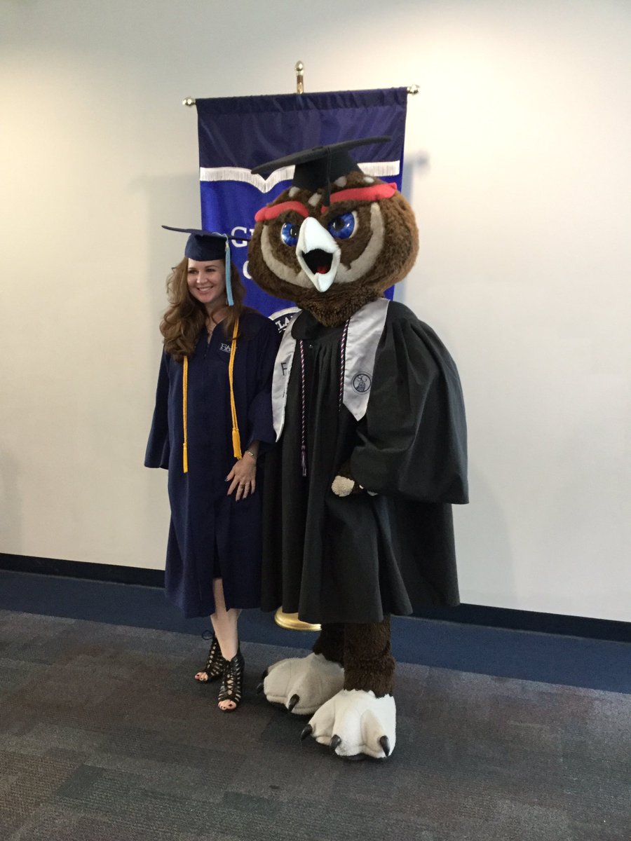 FAUGradCollege's tweet photo. Congrats from Owsley! #FAU16 #FAUGrad16 https://t.co/5NVrFRvDg6
