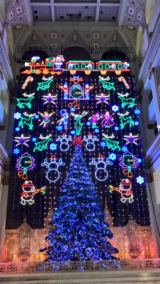 PhillyMDOEvents's tweet photo. Thanks for viewing with us Live on @instagram #Philly! And thank you @Macys for a splendid holiday tradition! #MacysLightShow https://t.co/lWx2GSgwWw